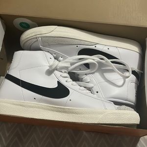 Nike blazers black and white brand new with box never used asking for $100